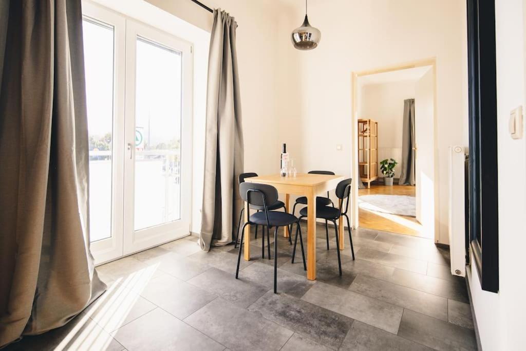 Gemuetliches In Mit Parkplatz Appartement